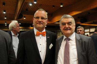 Innenminister Herbert Reul und Maik Schlicht